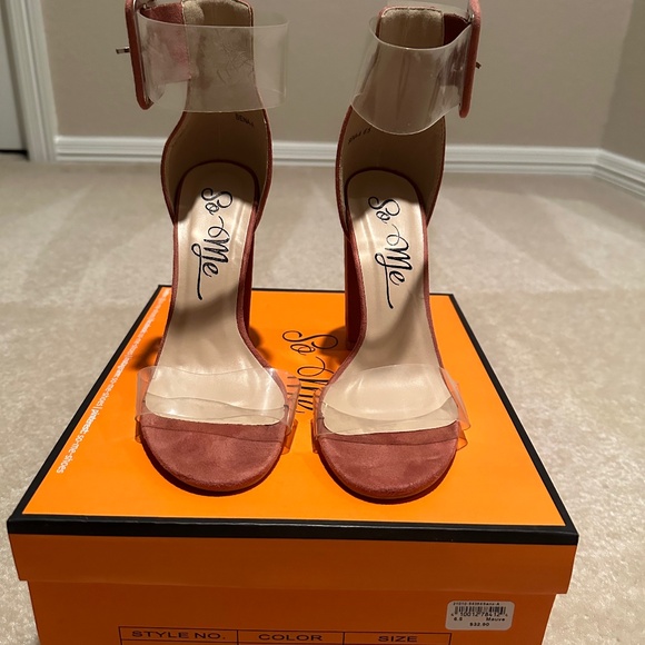 Pink Suede  Heels - Picture 1 of 4